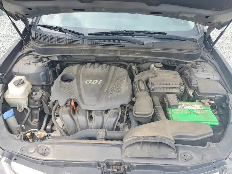 2012 HYUNDAI SONATA SE  