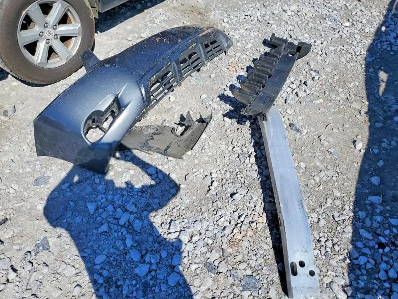 2010 TOYOTA HIGHLANDER BASE  