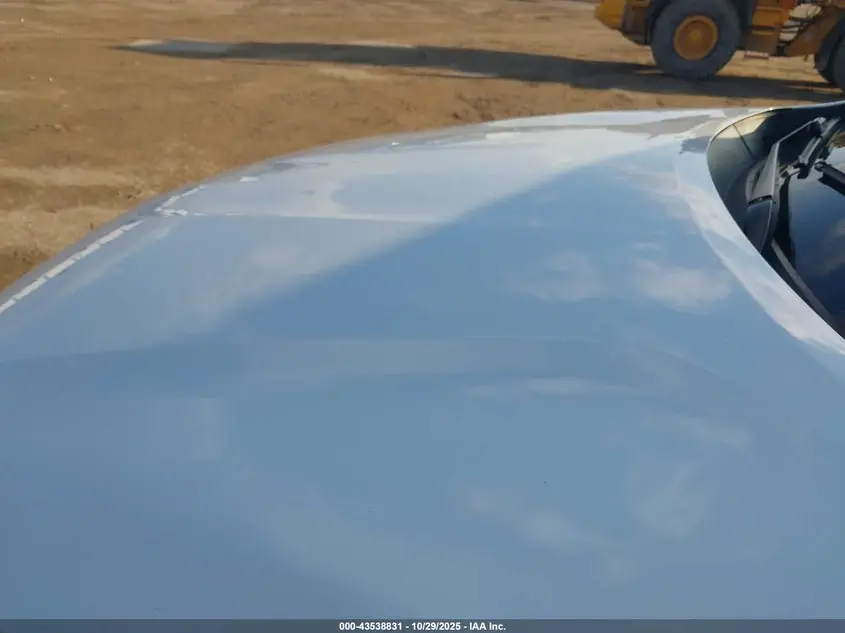 2022 CHEVROLET TRAVERSE AWD LS