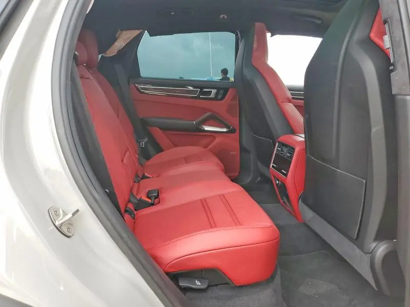 2023 PORSCHE CAYENNE TURBO S E-HYBRID  