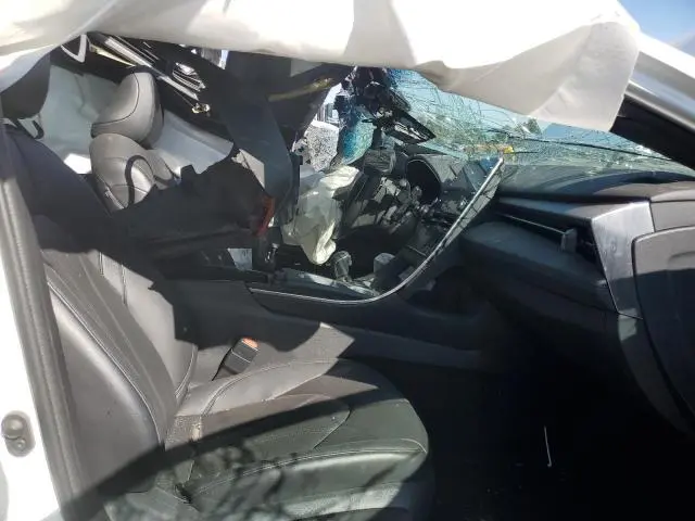 2019 TOYOTA AVALON XLE  