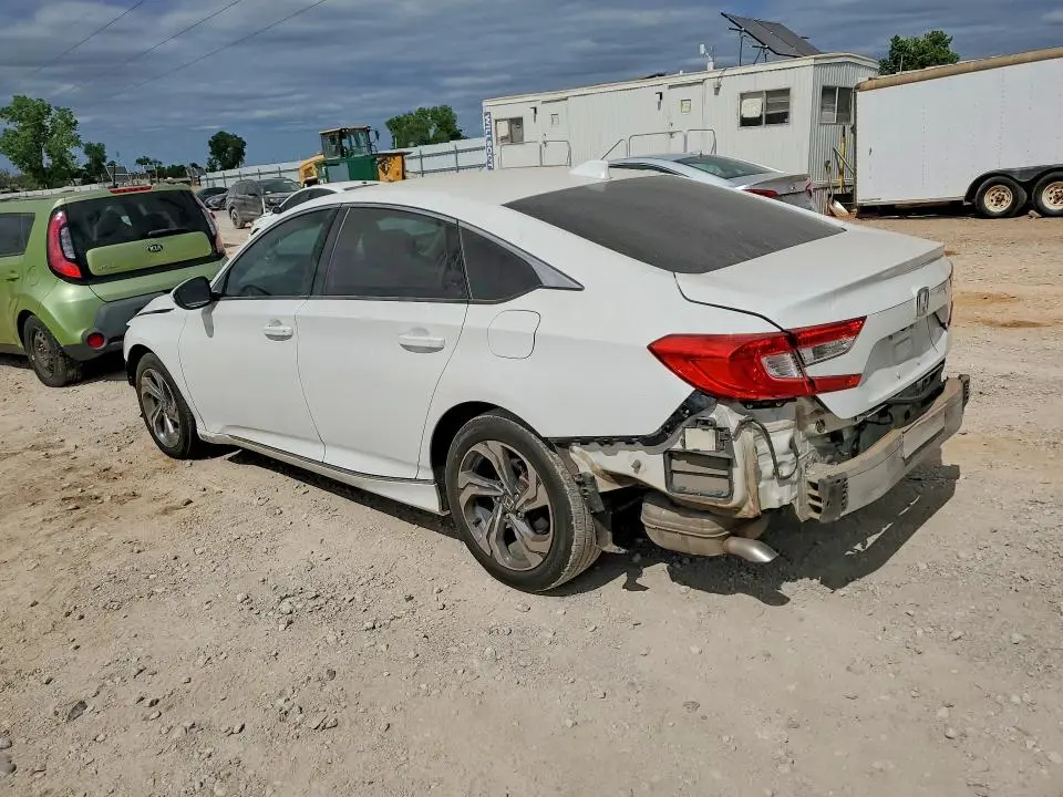 2018 HONDA ACCORD EX  