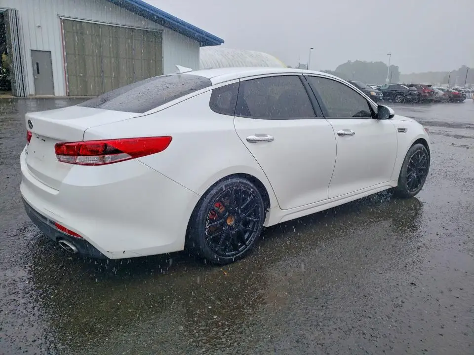 2017 KIA OPTIMA LX  