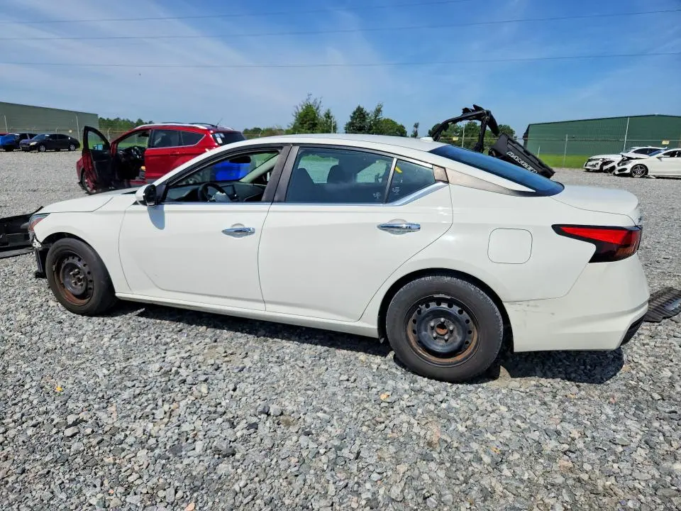 2020 NISSAN ALTIMA S  