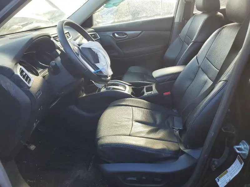 2016 NISSAN ROGUE SL  