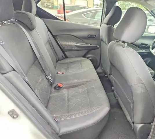 2020 NISSAN KICKS S  