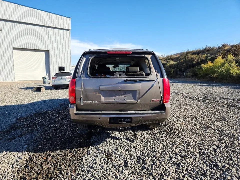 2014 GMC YUKON XL K1500 SLT  