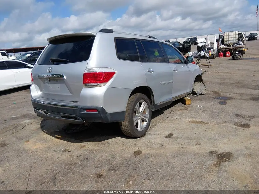 2012 TOYOTA HIGHLANDER LIMITED V6