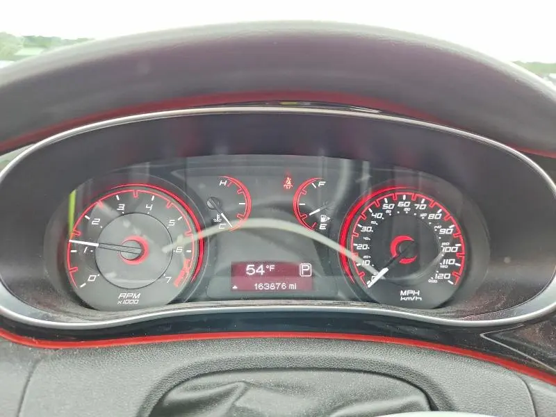 2015 DODGE DART SXT  