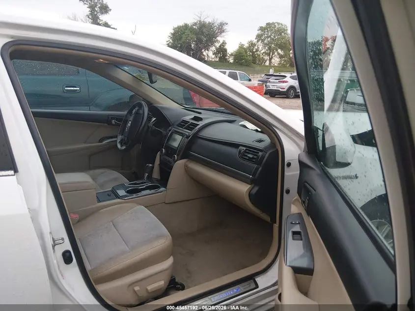 2012 TOYOTA CAMRY HYBRID XLE