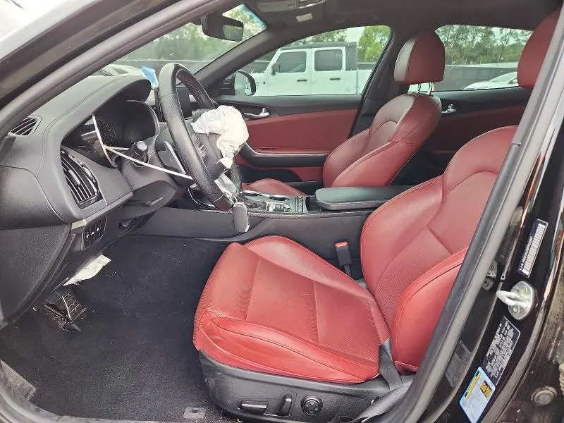 2023 KIA STINGER GT LINE  