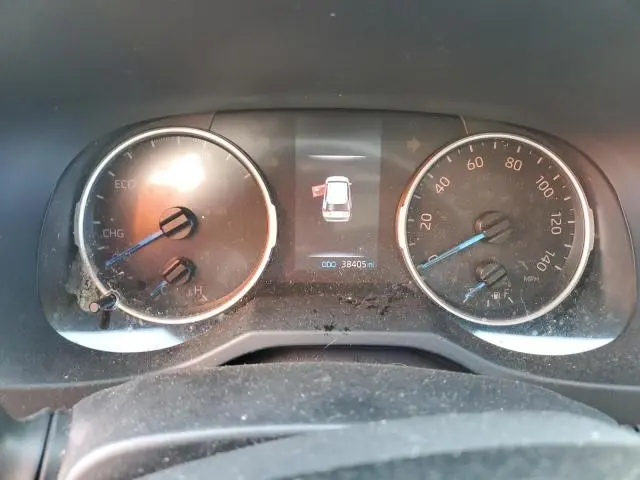 2021 TOYOTA RAV4 XLE  