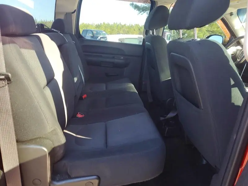 2011 CHEVROLET SILVERADO K1500 LT  