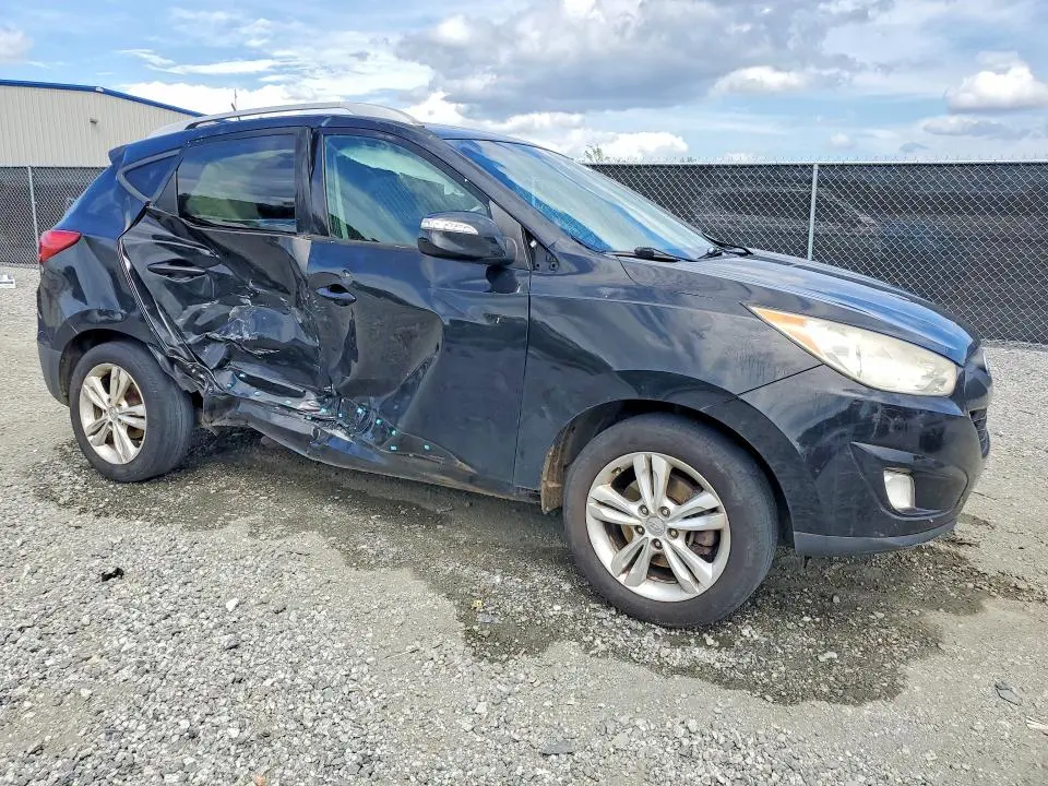 2013 HYUNDAI TUCSON GLS  
