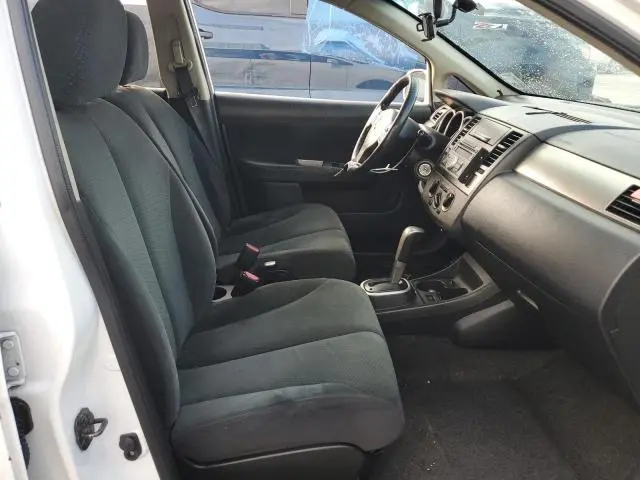 2012 NISSAN VERSA S  