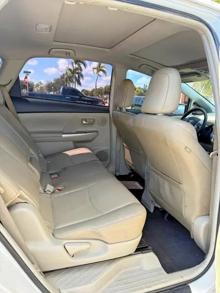 2013 TOYOTA PRIUS V FIVE  