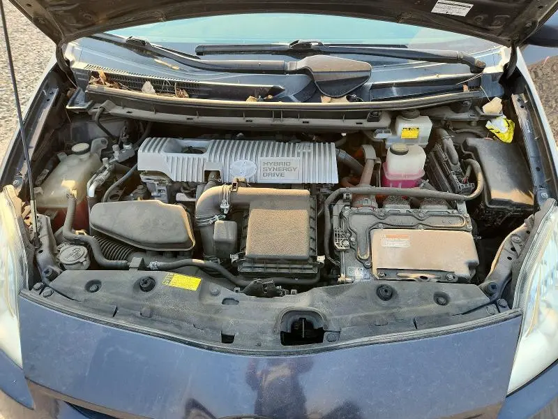 2011 TOYOTA PRIUS THREE  