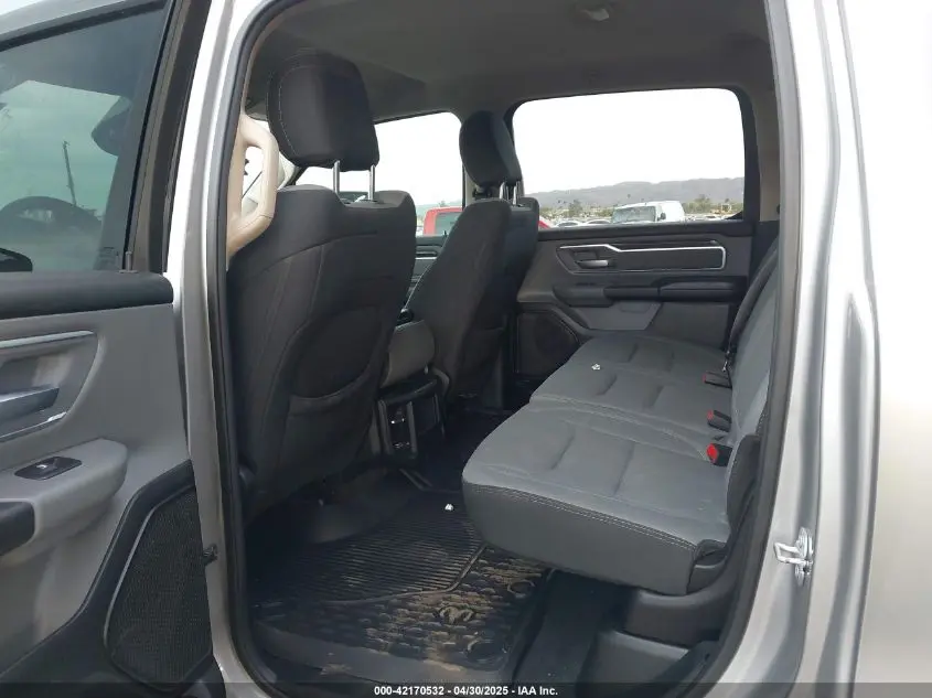2019 RAM 1500 BIG HORN/LONE STAR  4X2 5'7 BOX