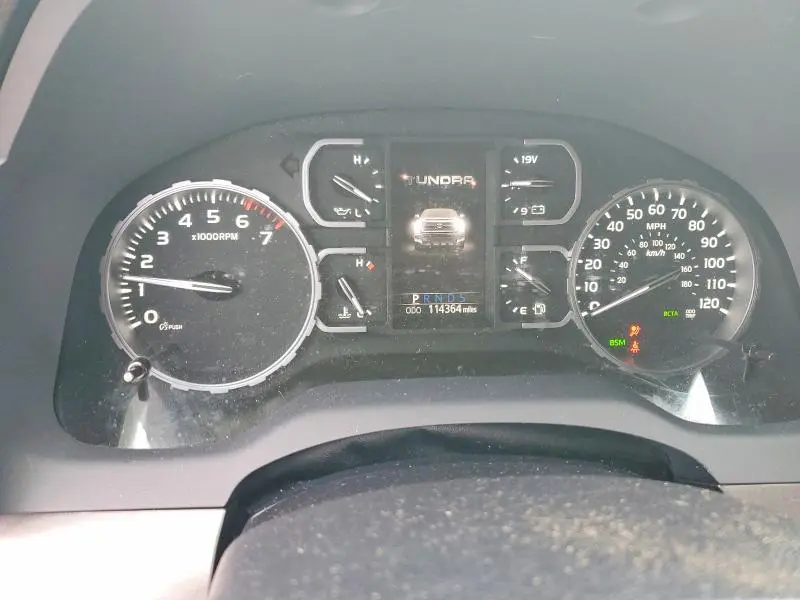 2018 TOYOTA TUNDRA SR5  