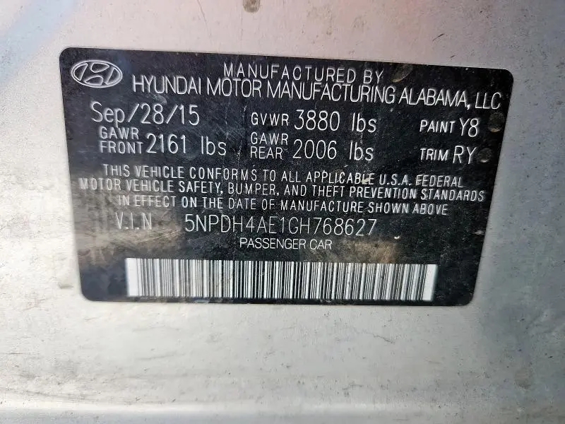 2016 HYUNDAI ELANTRA SE  