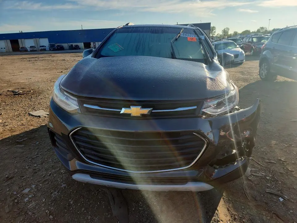 2017 CHEVROLET TRAX 1LT  