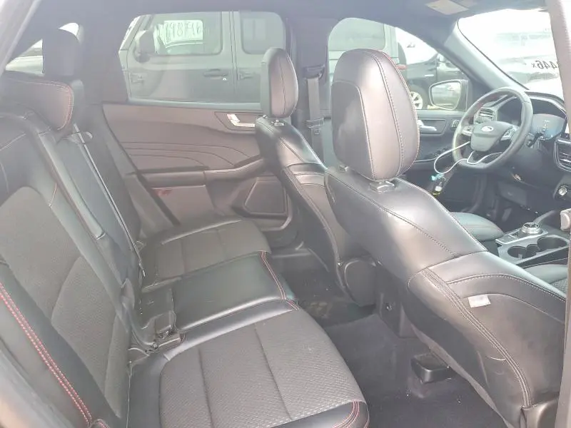 2024 FORD ESCAPE ST LINE SELECT  