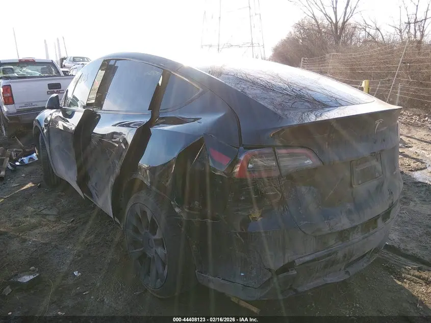2023 TESLA MODEL Y AWD/LONG RANGE DUAL MOTOR ALL-WHEEL DRIVE