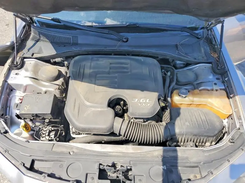 2016 CHRYSLER 300   