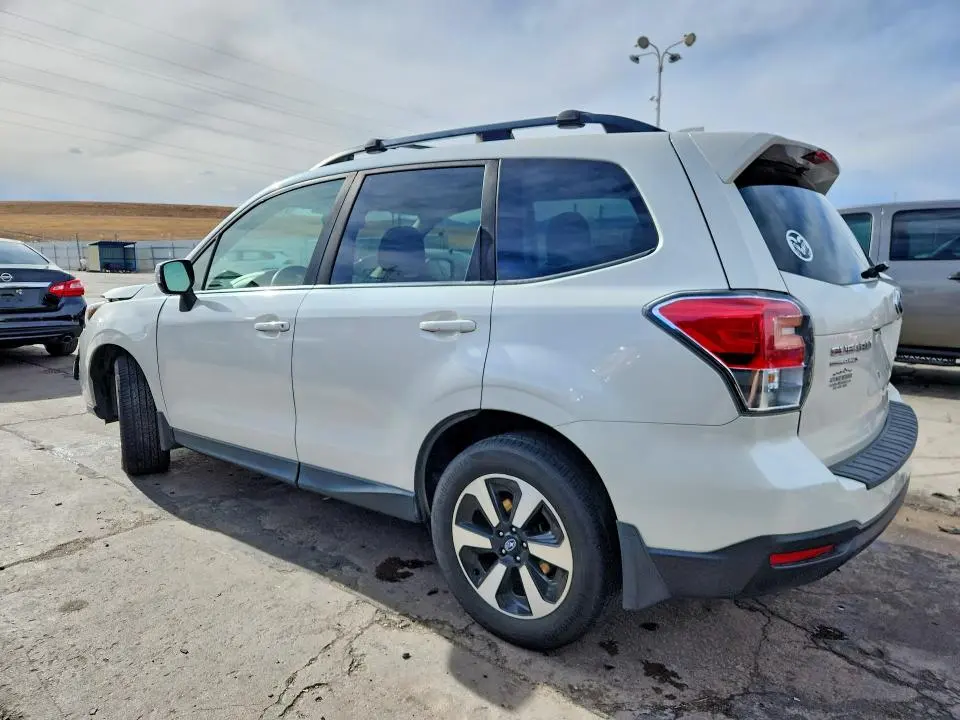 2017 SUBARU FORESTER 2.5I PREMIUM  