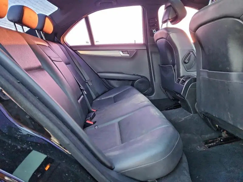 2013 MERCEDES-BENZ C 250  