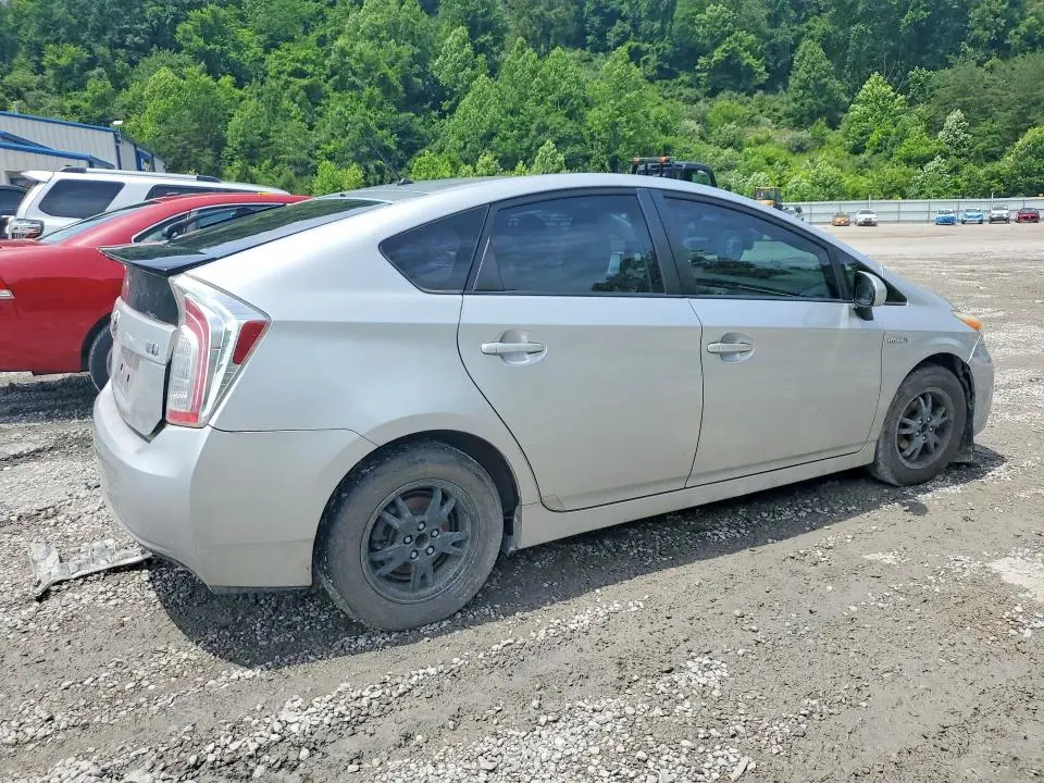 2012 TOYOTA PRIUS TWO  