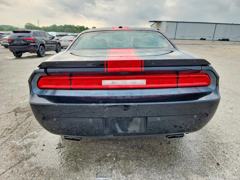 2014 DODGE CHALLENGER SXT  