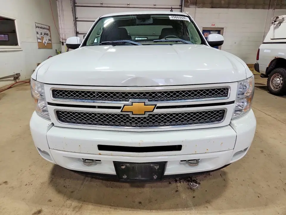 2012 CHEVROLET 1500 SILVE   