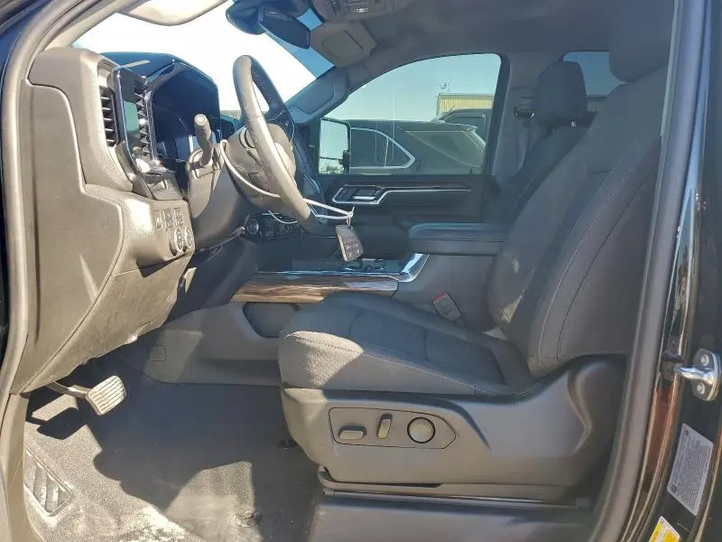 2025 CHEVROLET SILVERADO K2500 HEAVY DUTY LT  