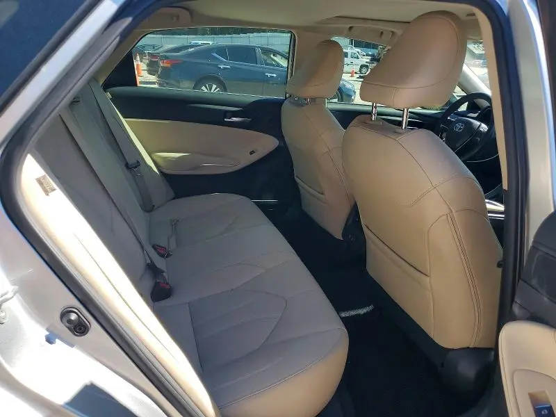 2021 TOYOTA AVALON XLE  