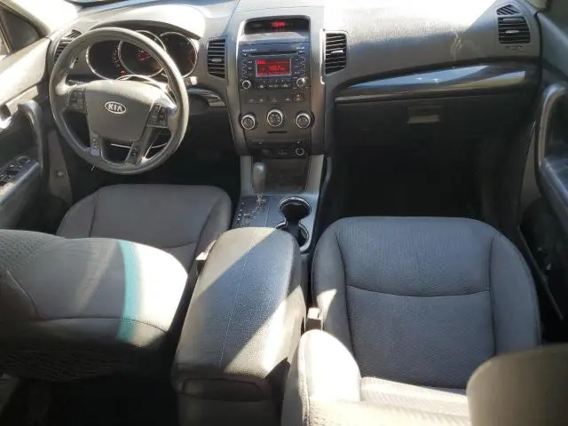 2011 KIA SORENTO BASE  