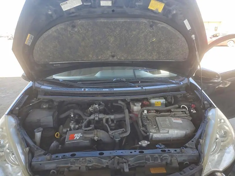 2014 TOYOTA PRIUS C TWO  