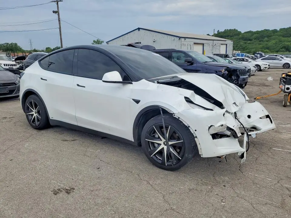 2016 TESLA MODEL Y   