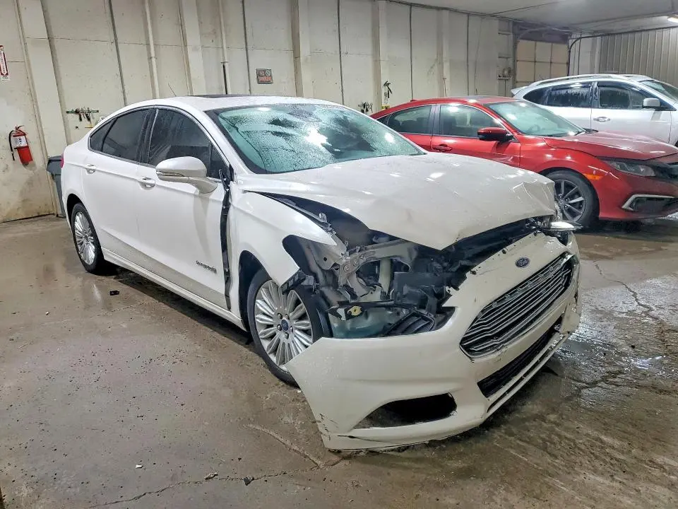 2013 FORD FUSION SE HYBRID  