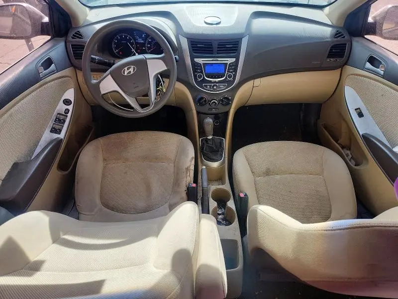 2012 HYUNDAI ACCENT GLS  