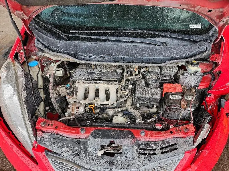 2011 HONDA FIT   