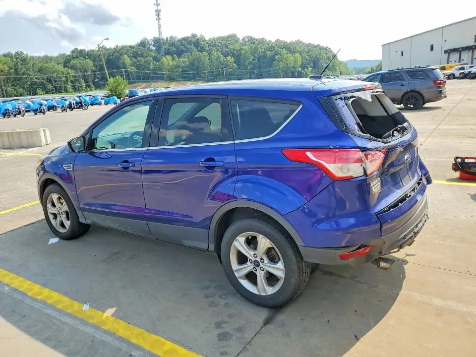 2016 FORD ESCAPE SE  