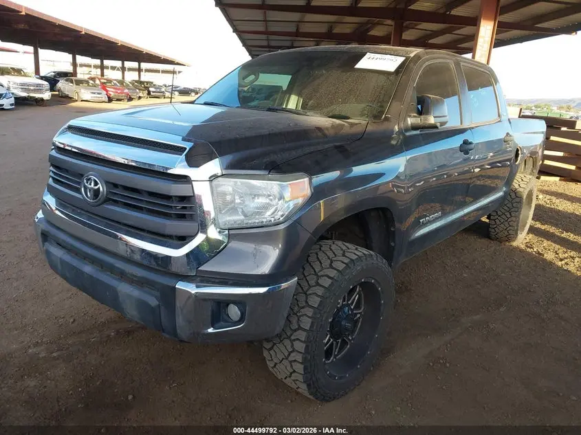2015 TOYOTA TUNDRA SR5 4.6L V8