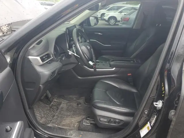 2021 TOYOTA HIGHLANDER HYBRID XLE  