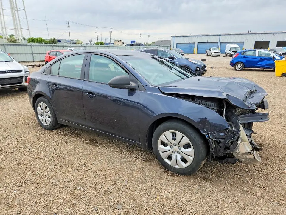 2015 CHEVROLET CRUZE LS  