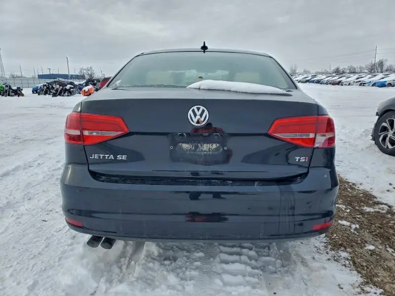 2015 VOLKSWAGEN JETTA SE  