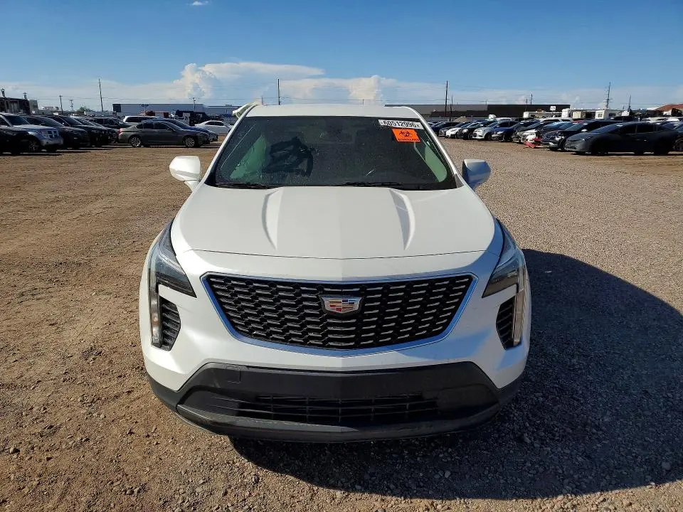 2019 CADILLAC XT4 LUXURY  