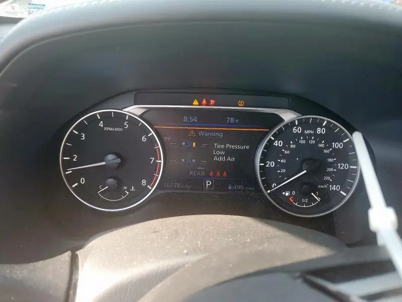 2024 NISSAN ALTIMA SV  