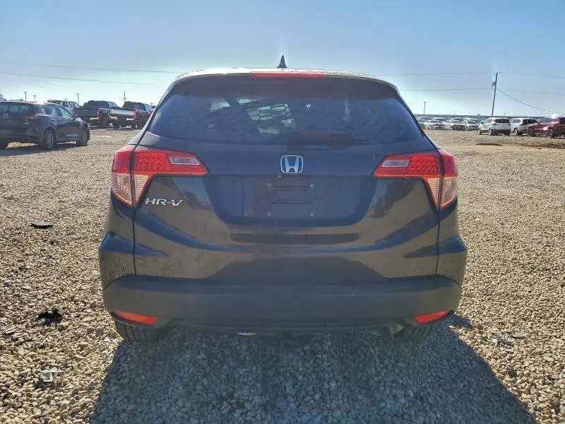 2017 HONDA HR-V LX  