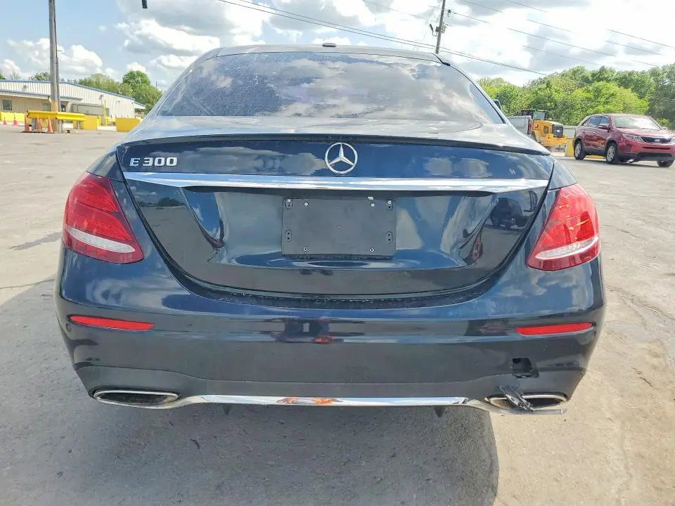 2017 MERCEDES-BENZ E 300  